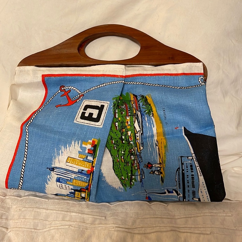 Handcrafted vacation purse made from a tea towel, cute, right?